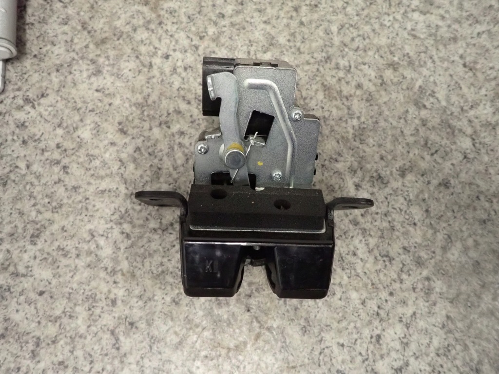 фото №4, Hyundai ix35 10-15 замок крышки задний