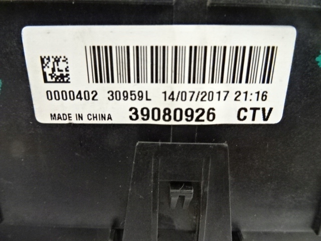 фото №11, Opel corsa e коробка предохранителей реле 39080926