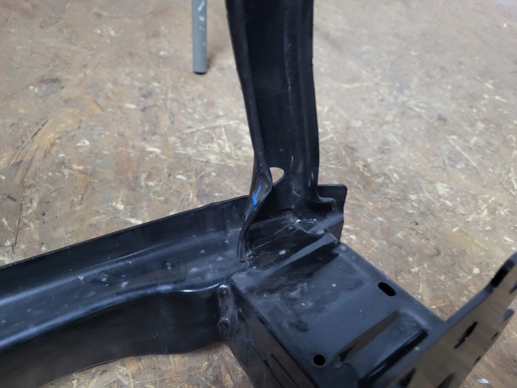 Audi q 2 q2 81a балка бампера передній перед Доставка