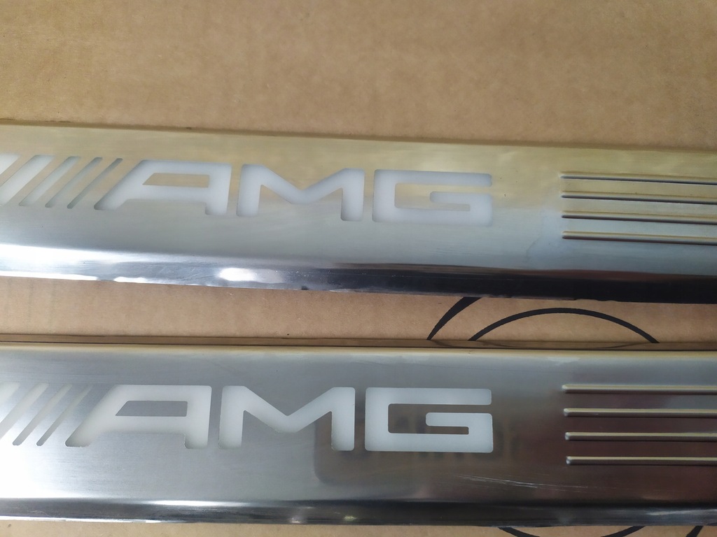 фото №4, Накладки накладки порогові amg w205