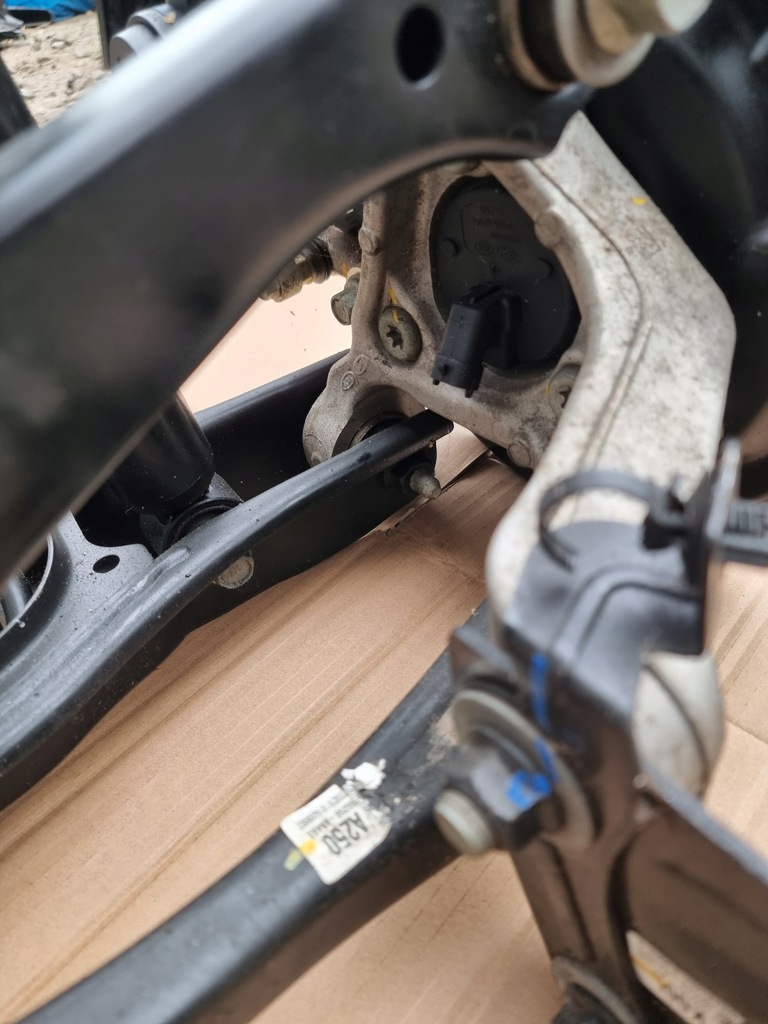 фото №11, Kia niro ii 23r поворотний кулак комплектна лівий задня