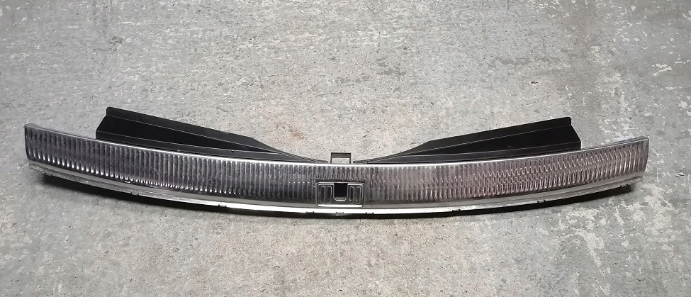 фото №1, Audi q7 4l0 захист поріг багажника 4l0864483