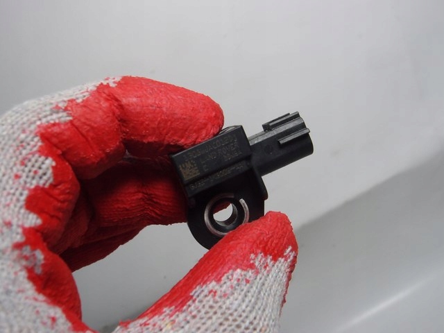 фото №4, Датчик удара bj32-148006 land rover evoque