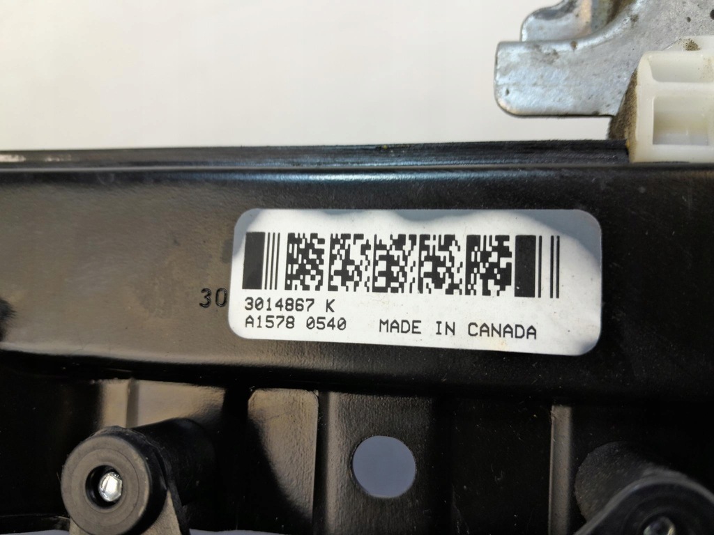 фото №4, Town country v подъемник стекло задняя левый 3014867k