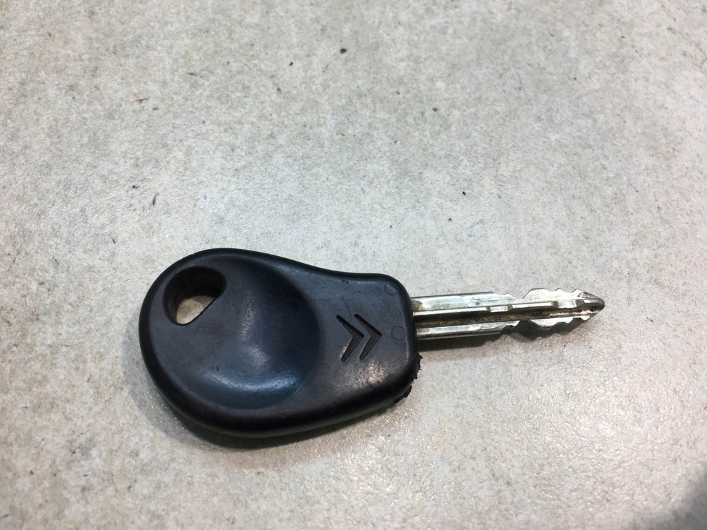 фото №12, Замок зажигания ключ citroen c5 i 2.0 hdi