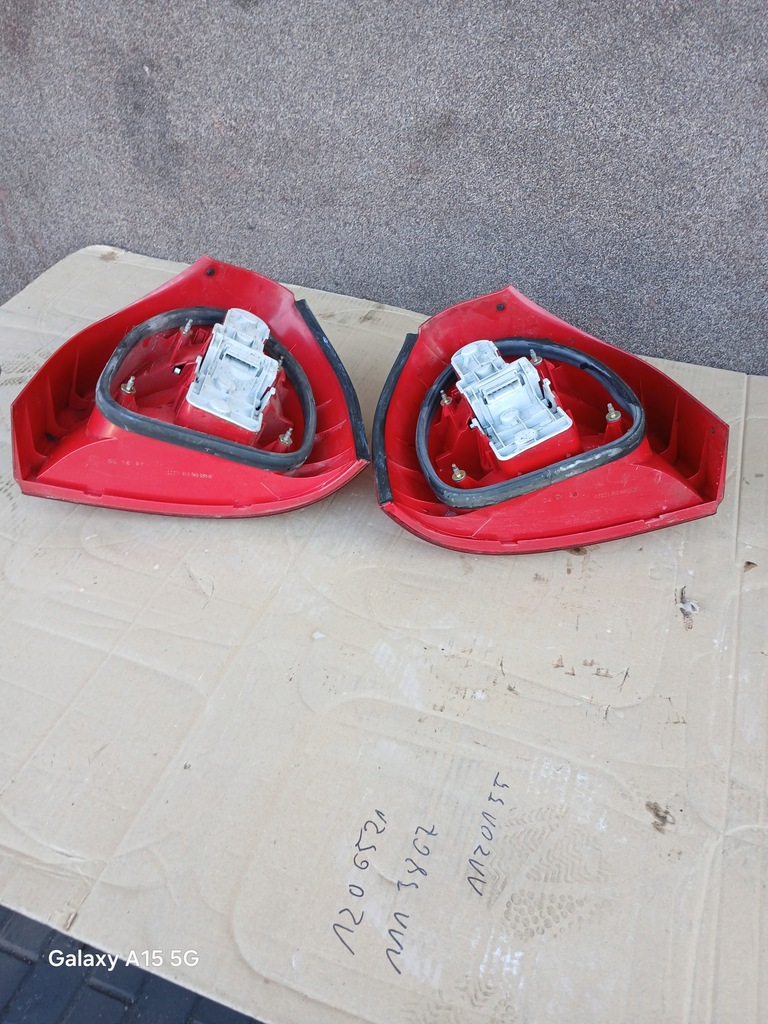 фото №6, Лампа задняя p+l комплект оригинал audi a3 8l