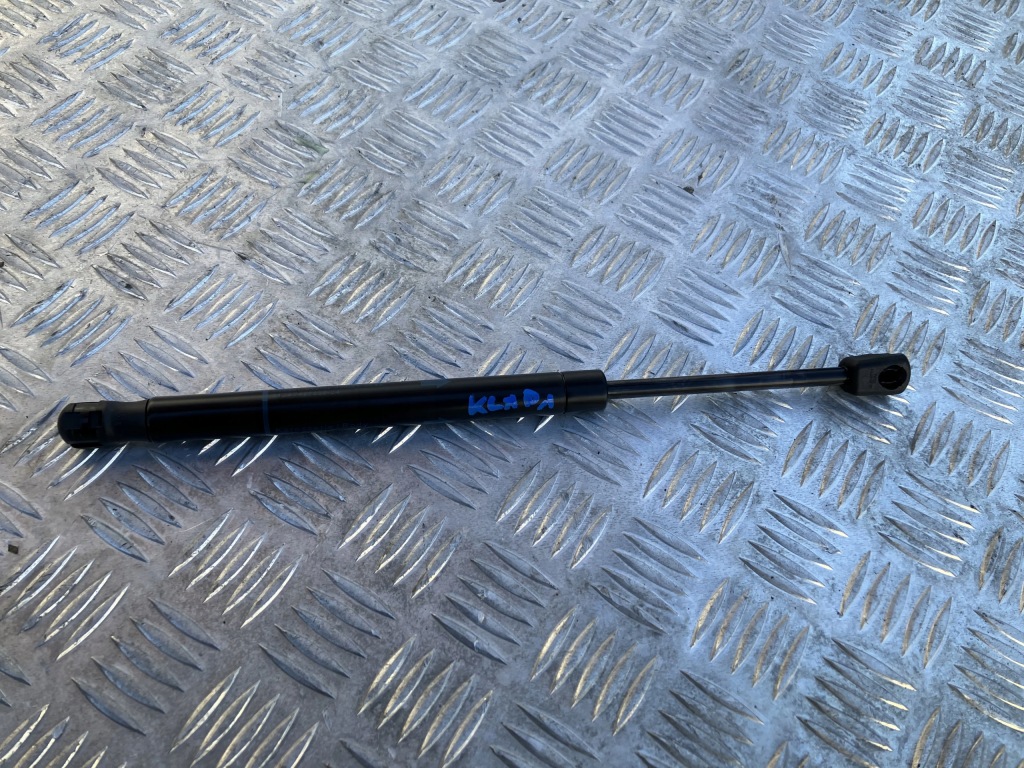 фото №1, Привод крышки bmw 4 g22 2.0 d 7487635