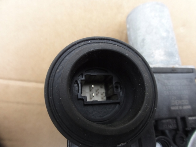 фото №8, Підйомник напрямна скло правий перед toyota rav4