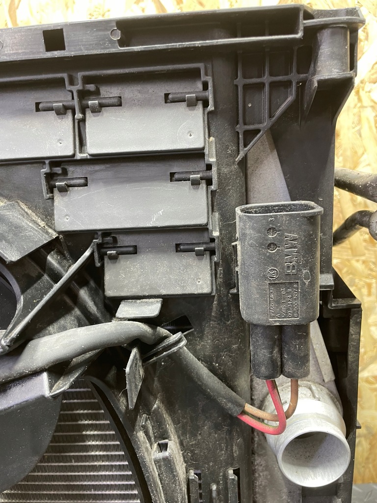 фото №6, Комплект радіатор радіатор вентилятор bmw f10 f11 n57 3.0d автоматична коробка передач