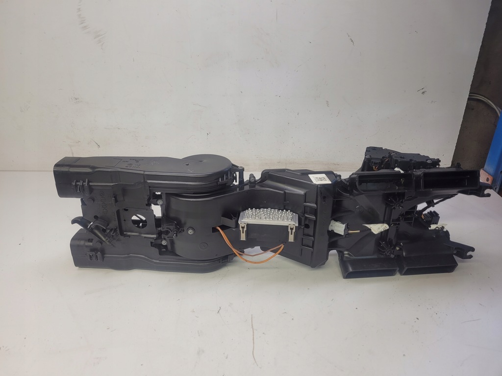 фото №5, Обігрівач задня audi a8 d4 long 4h0819351c