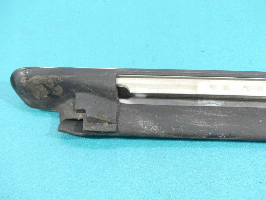 фото №5, Молдинг кузовная задняя правая mercedes w251 короткий