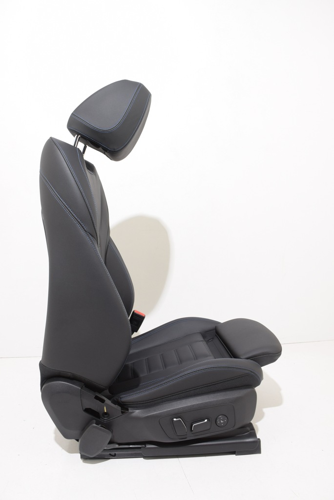 фото №11, Bmw ix3 g08 lci обивка сиденья заднее сиденье кожа vernasca czarna nić niebieska