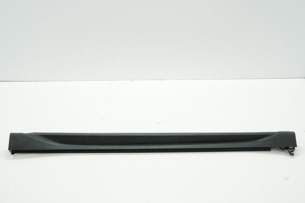 фото №1, Bmw x1 f48 16r молдинг порог левая 7332327