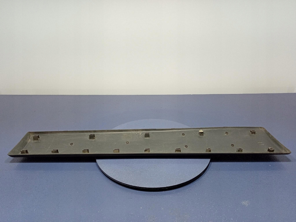 фото №8, Primastar i vivaro a trafic ii нижня молдинг бічна ліва задня 8200036093