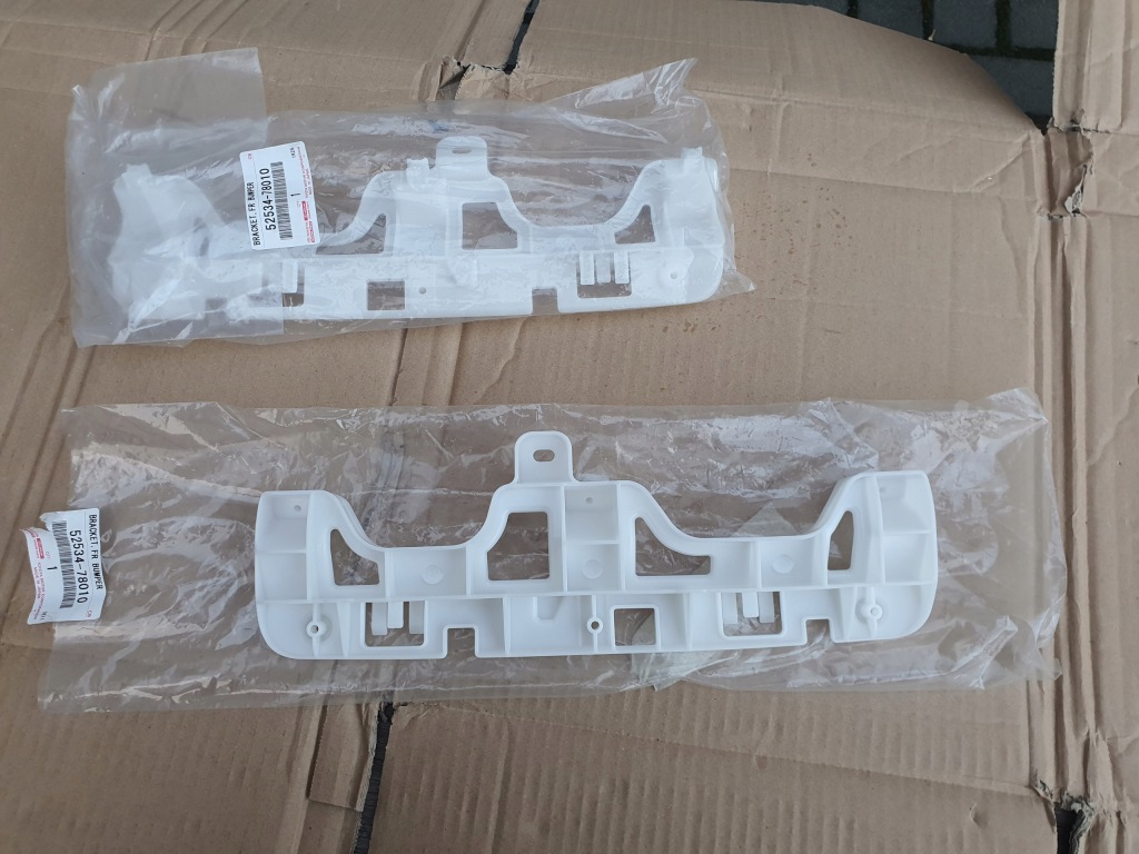 фото №1, Lexus nx 14-17 напрямна кронштейн лампа led бампер лівий