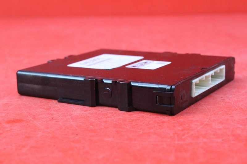 фото №6, Модуль комфорта 896810f080 toyota avensis t29