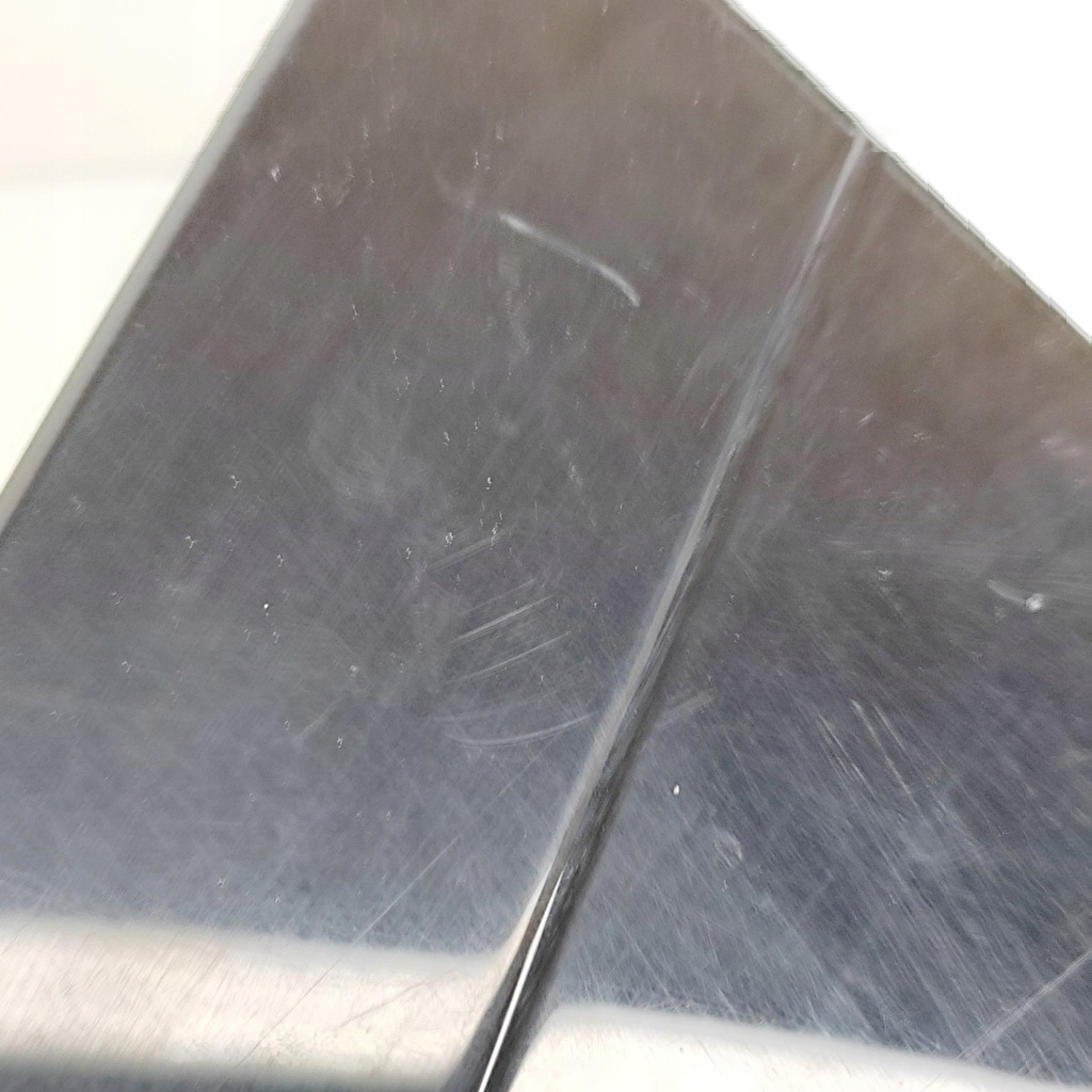 фото №8, Audi e-tron 2019 левая сторона молдинг / прокладка стекло дверь задних