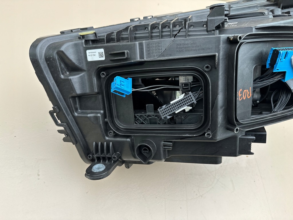 фото №12, Mercedes glc w254 x254 22r- лампа левая передняя левый задняя