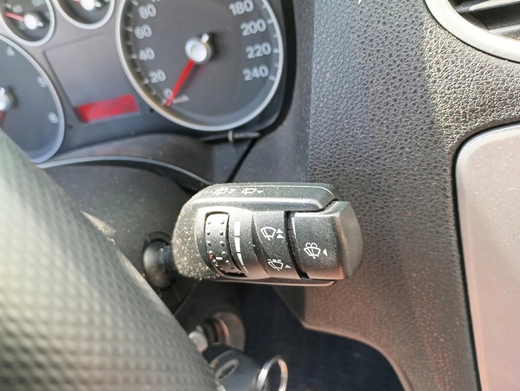 фото №1, Перемикач двірник ford focus ii 1,6 tdci 2005 rok