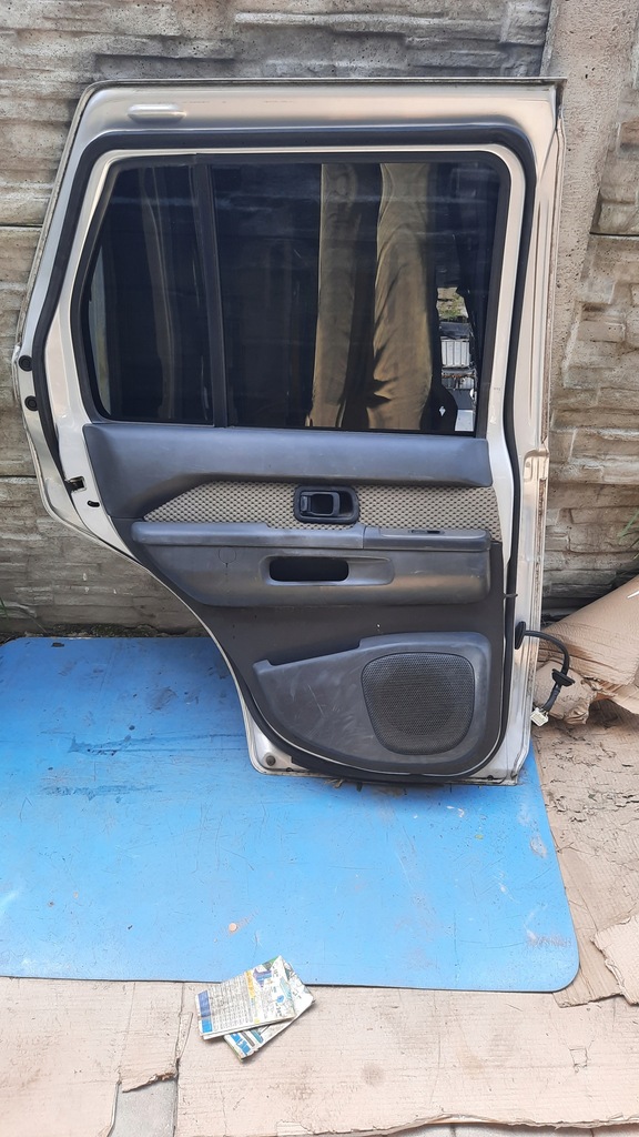 фото №14, Дверь левый задняя nissan pathfinder 03r kombi