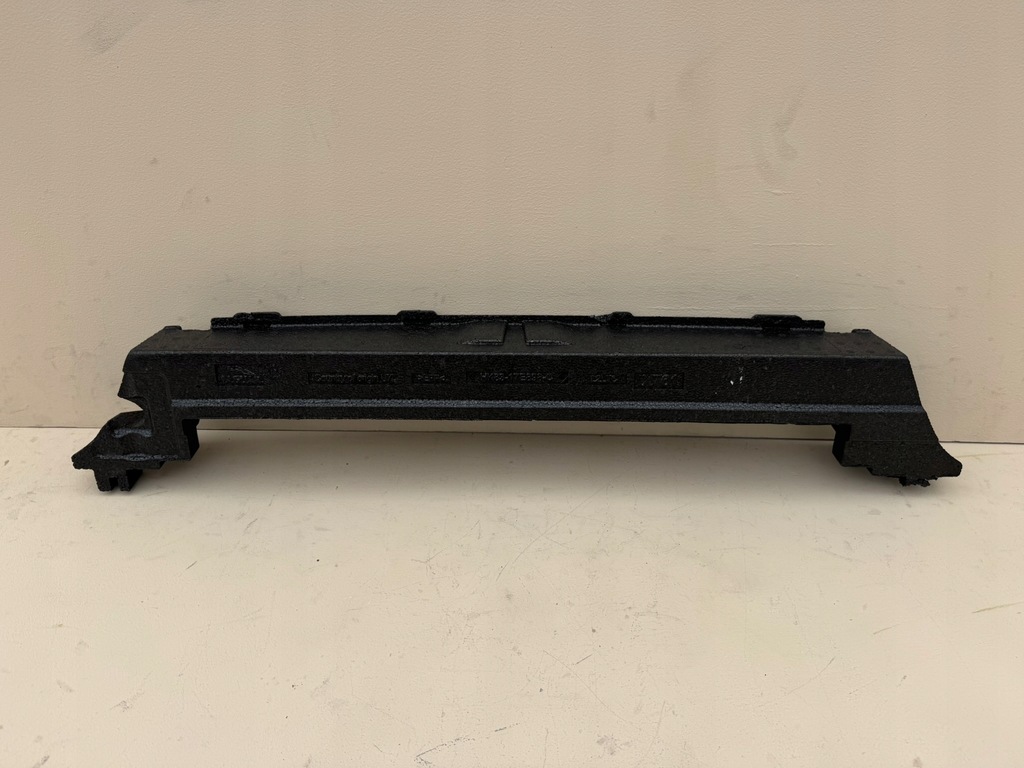 фото №12, Jaguar f-pace x761 пена абсорбер бампера перед hk83-17e898-c