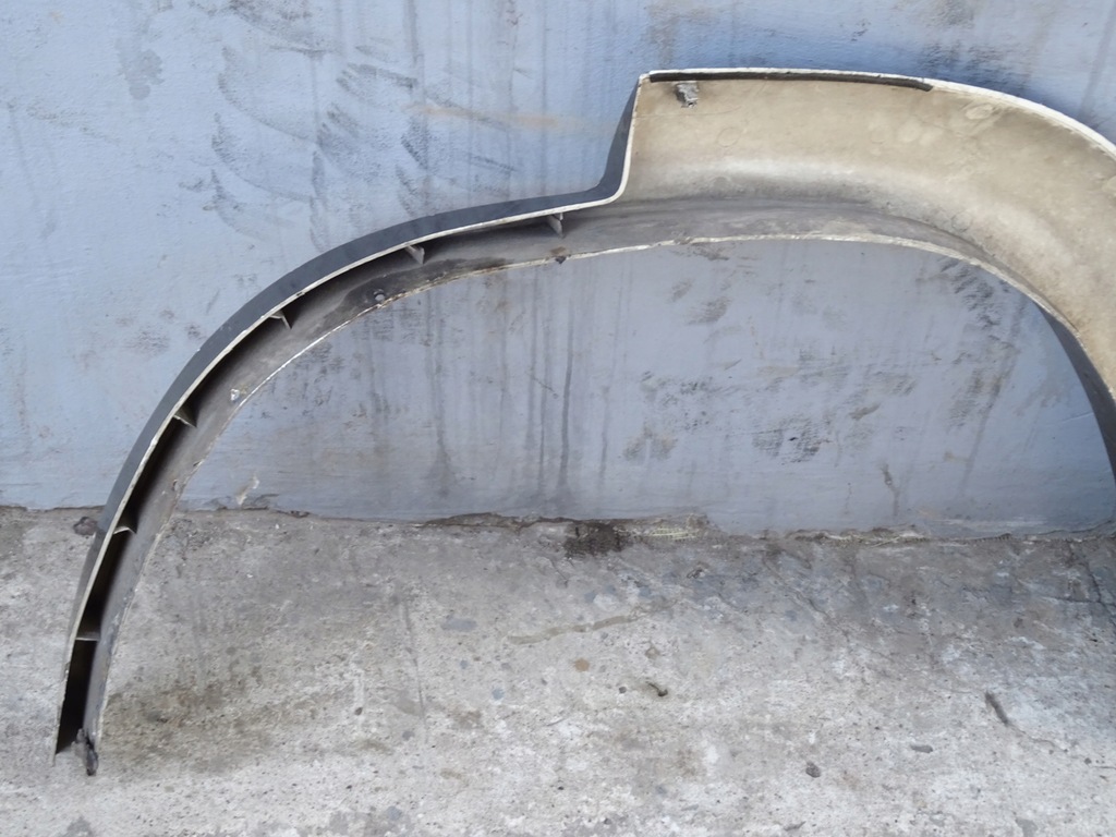фото №5, Pajero ii молдинг накладка крила правий задня 5d 96r