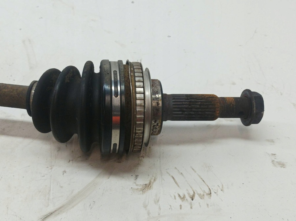 фото №2, Приводной вал левый задняя 2.0 d toyota rav4 ii 2000-2005