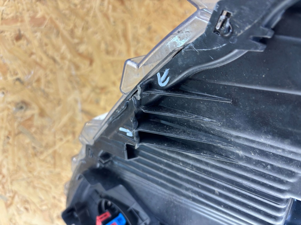 фото №9, Ford mustang mach-e 2022 лампа передняя