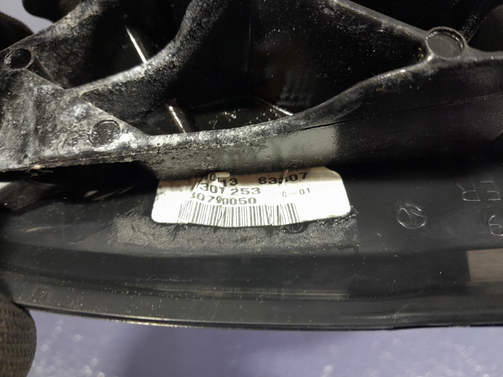 фото №8, Volvo v60 i s60 ii зеркало левая 8 pin eu 426-26