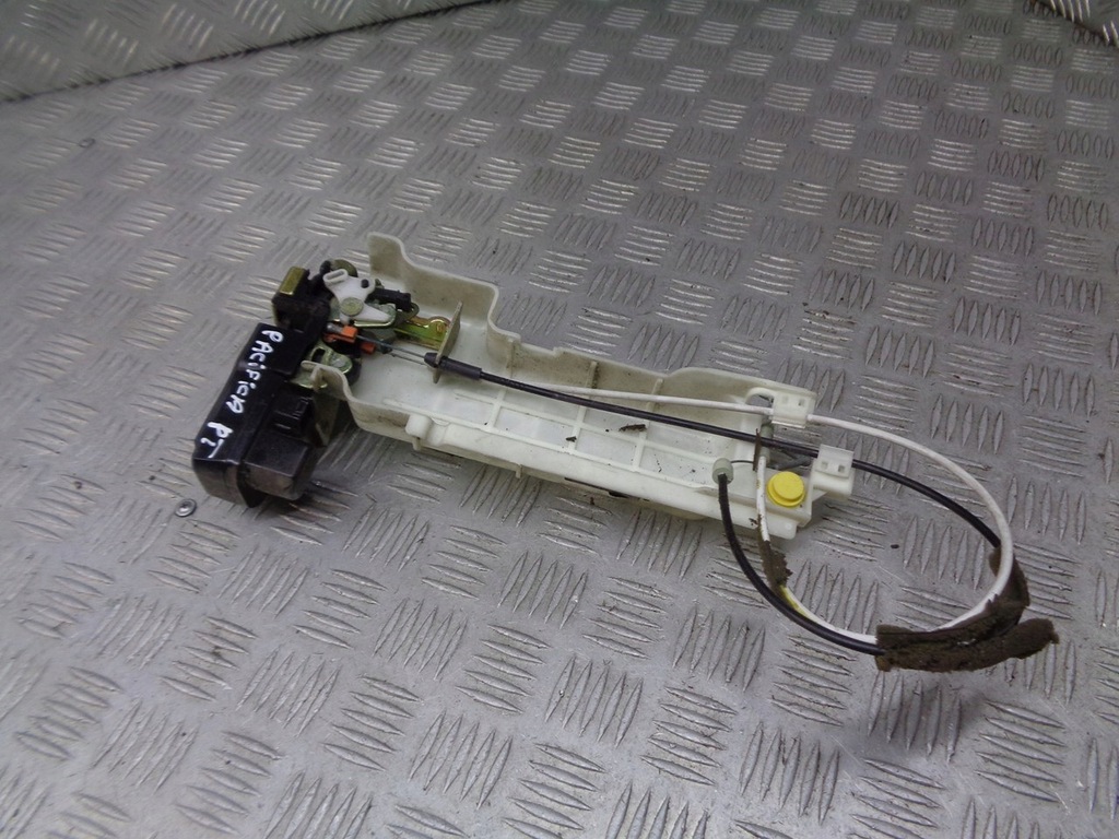 фото №1, Замок двері правий задня задній chrysler pacifica