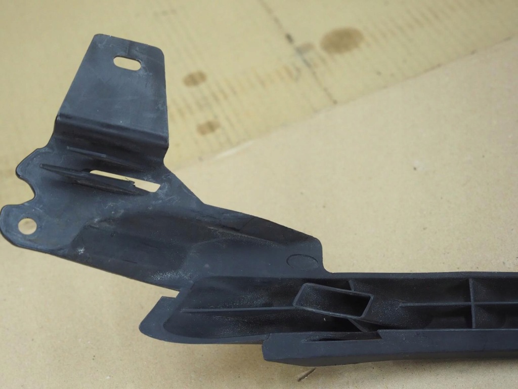 Opel zafira c lift 2016-2019 rok кронштейн pod бампер правый 13478590 Доставка