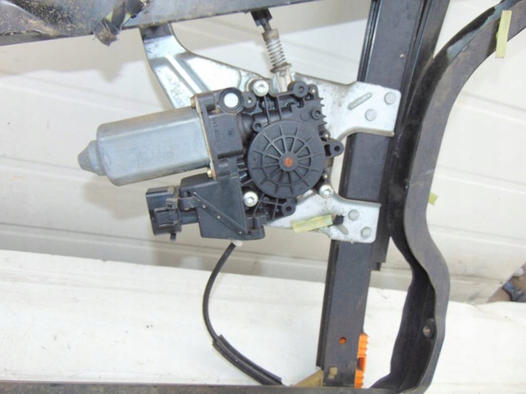 фото №7, Audi a3 8l 1.8 3d 96r подъемник стекло перед левый