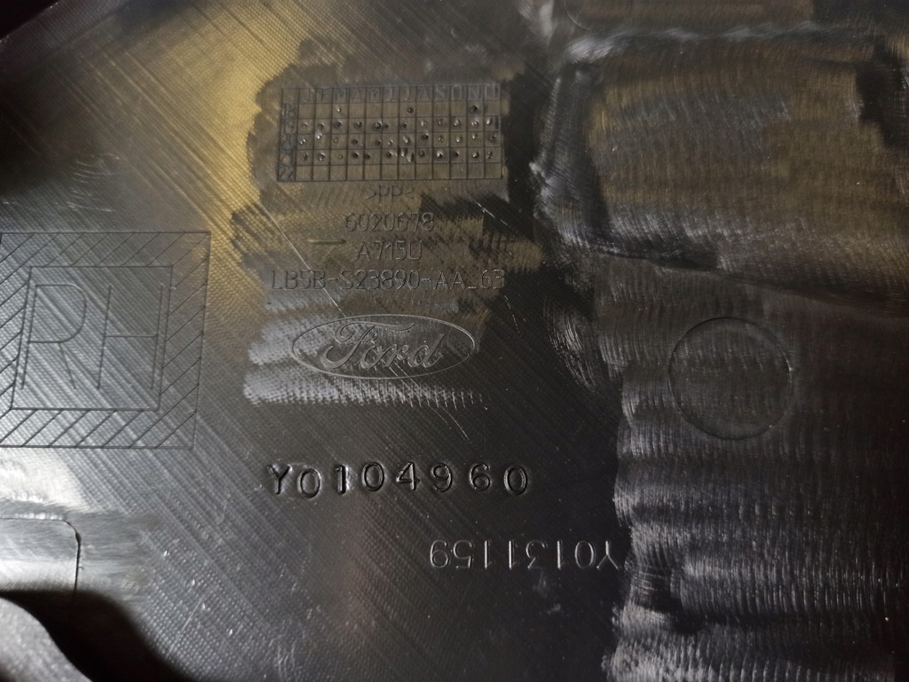 фото №10, Обшивка обивка дверь p перед ford explorer 2020-