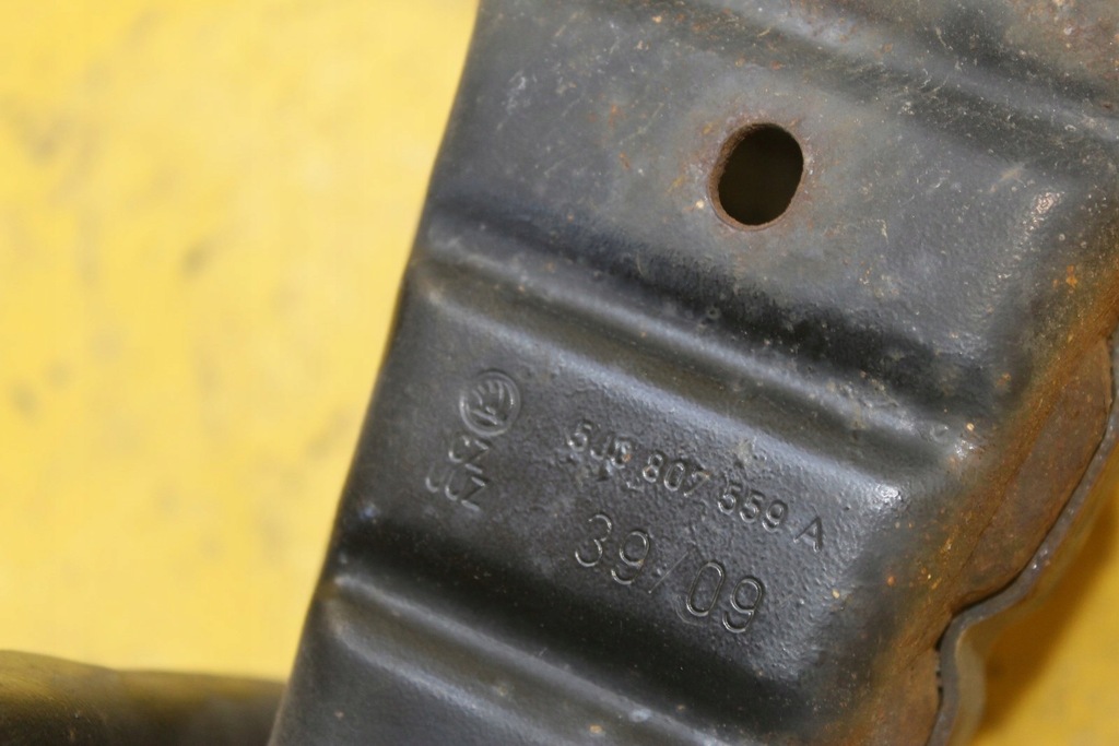 фото №10, Балка бампера перед skoda roomster 5j0807559a