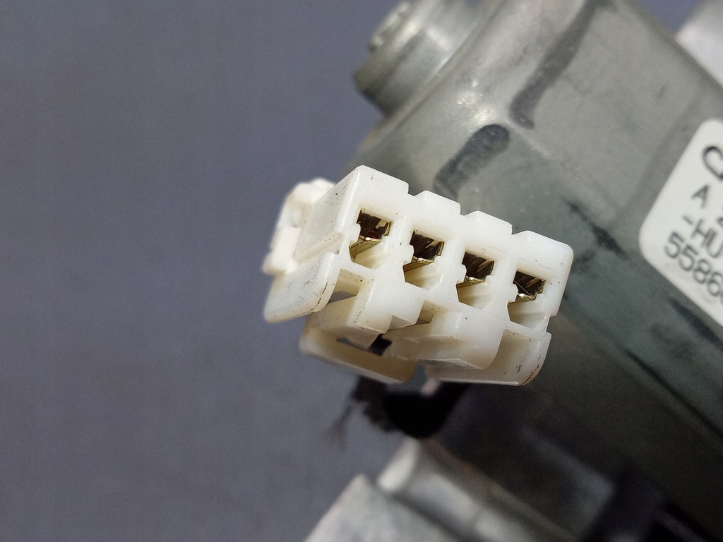 фото №7, Grand cherokee wk2 колонка кермова