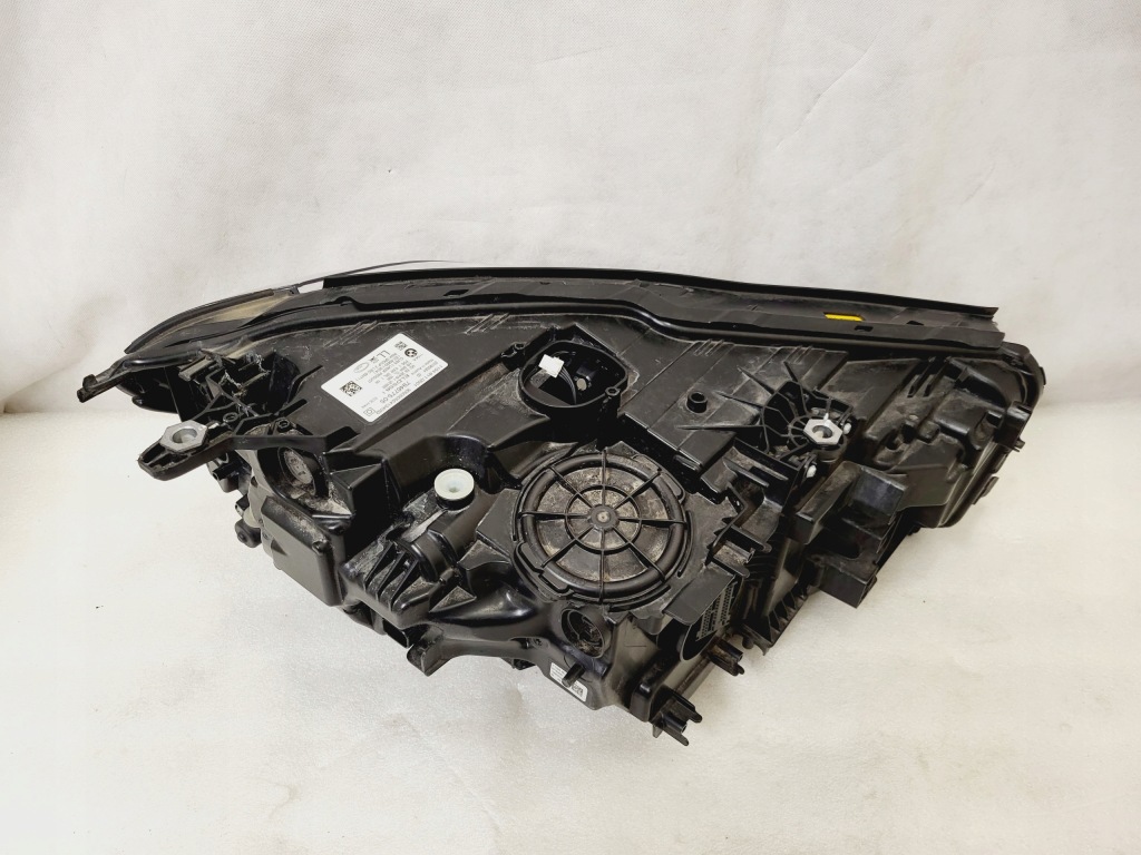 Bmw 7 g11 lci рестайлинг  laser лампа правая левая 7946775 7946776 с Разборки