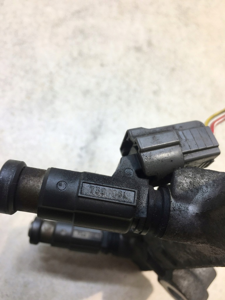 фото №6, Молдинг упорскування space star 1.3 cdh166