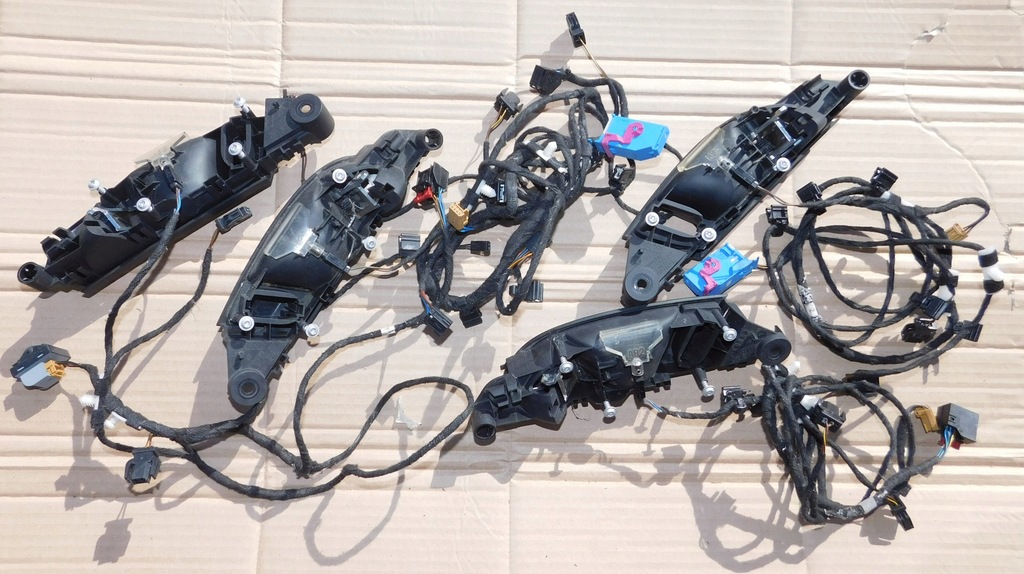 фото №4, Audi q7 4l ручка обшивка дверей двері підсвічувані led ambiente комплект ручки