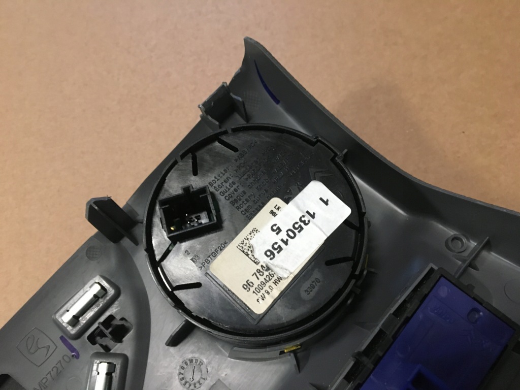 Jumpy iii expert iii панель переключатель движение выключатель 9808215777 Киев