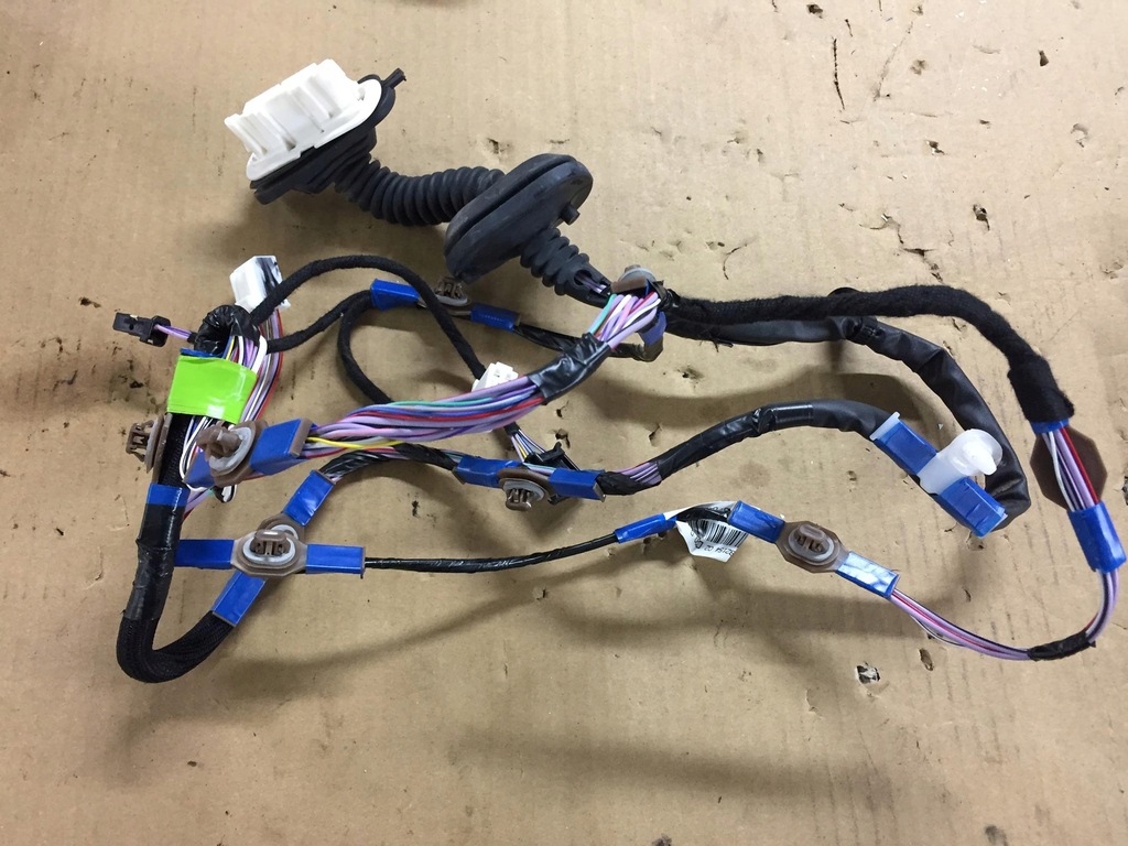 фото №1, Toyota corolla e21 электропроводка дверь левая задняя