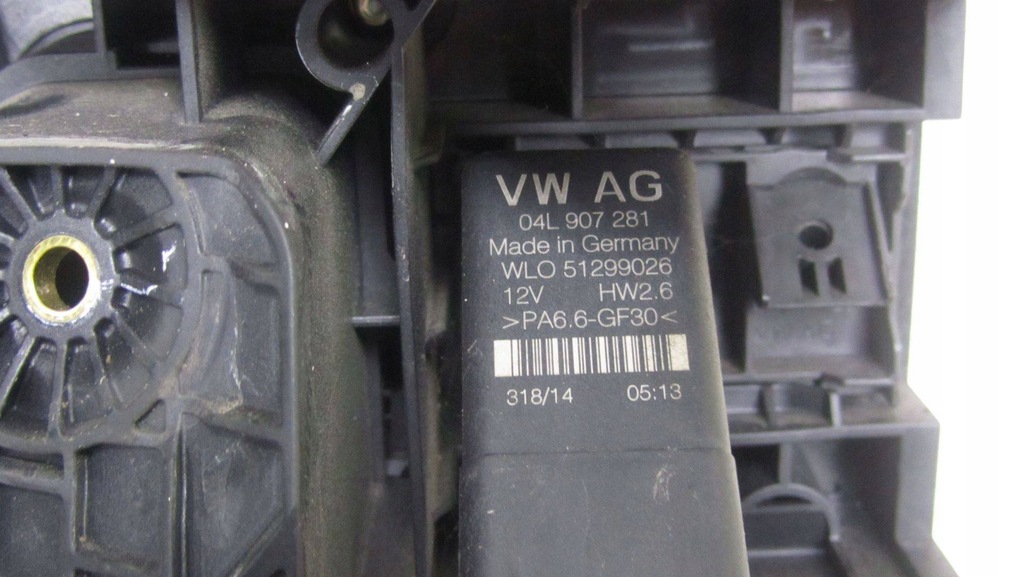 фото №10, Audi q3 8u 2.0 коробка предохранителей 3c0937125a