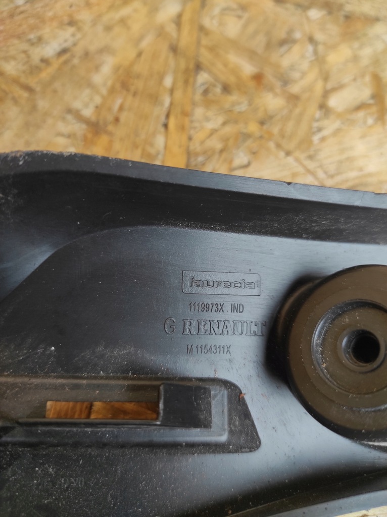 фото №3, Напрямна бампера лівий перед renault zoe