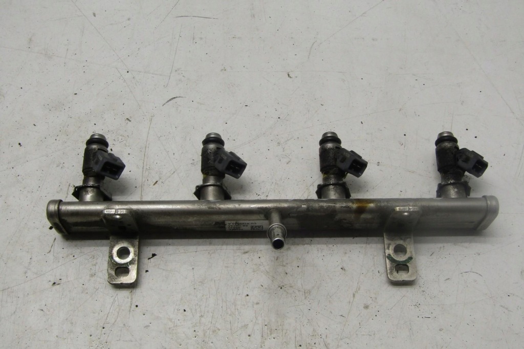 фото №1, Молдинг впрыскная 1.4 t-jet jeep renegade 14309c