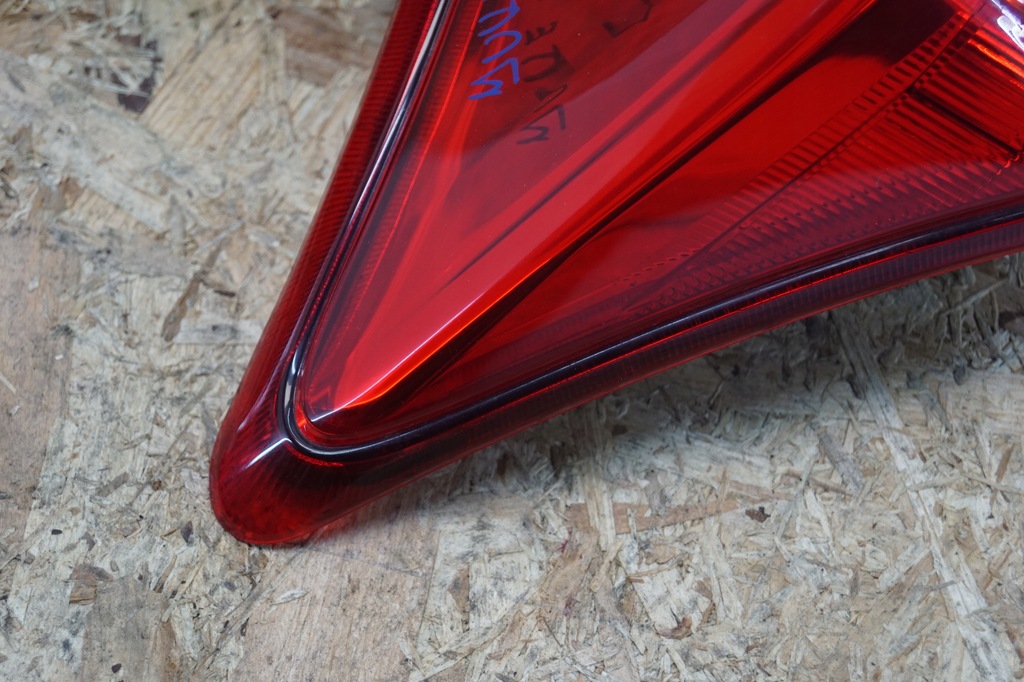 фото №10, Лампа левый задняя nissan juke f15