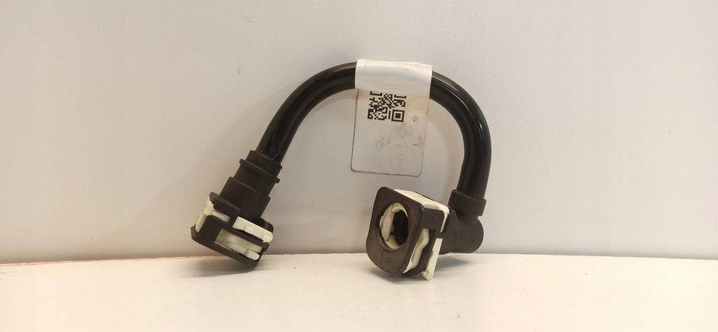 Купити Volvo xc40 шланг пального 32242691