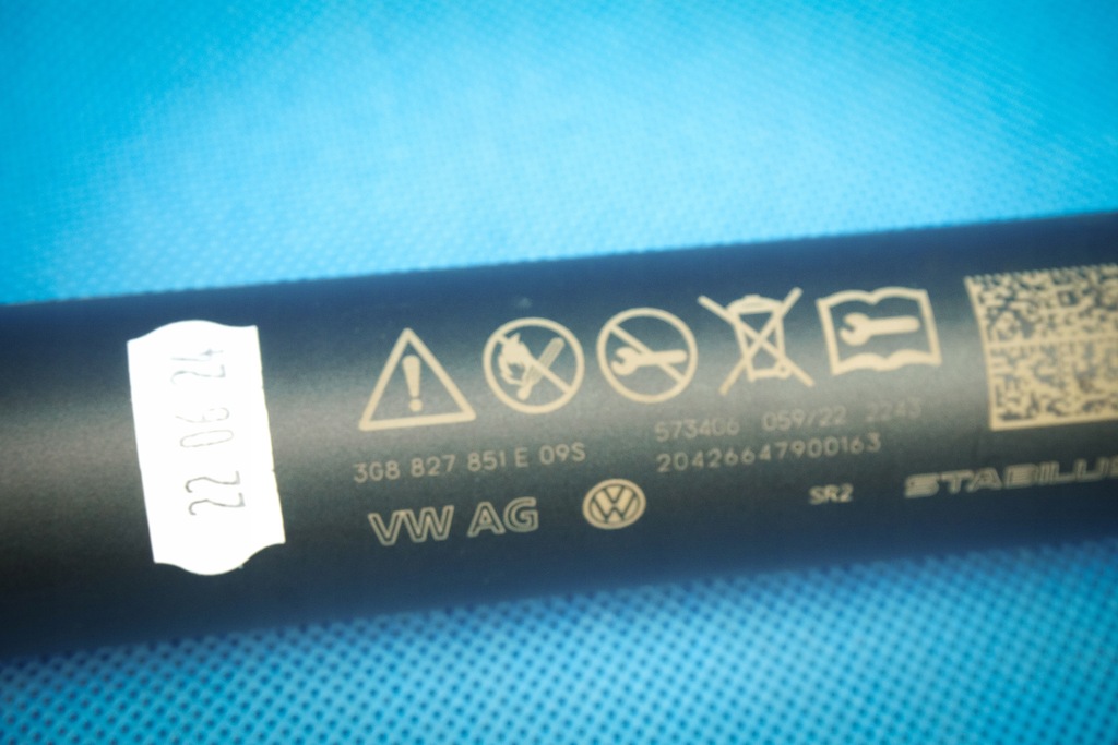 фото №8, Амортизатор привод крышки vw arteon 3g8827851e
