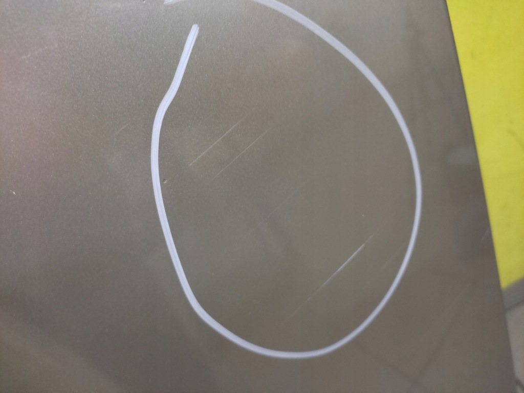 Suzuki forenza капот кришка двигуна лак 68u Київ