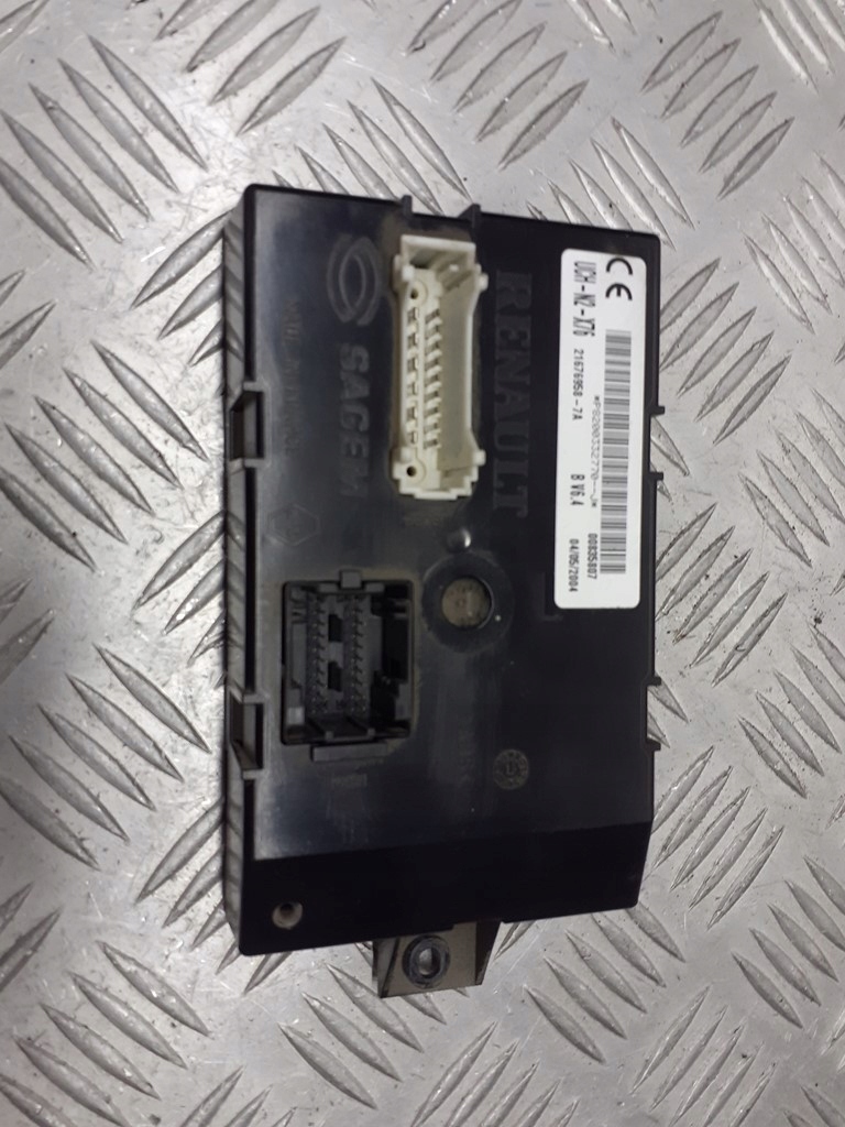 Купить Коробка модуль uch renault kangoo i 8200332770