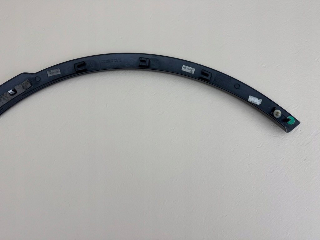 фото №12, Land rover discovery 5 v 16r- молдинг крила правий перед права hy3m-16a074