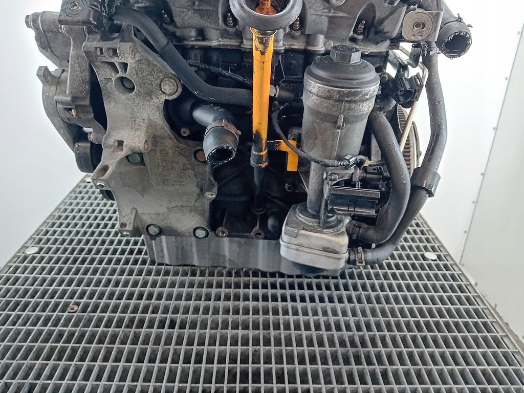 фото №12, Двигатель vw golf v bxe 1.9 tdi